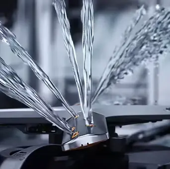 Multi-directional cleaning Quadwash™ cleans your dishes from all angles.